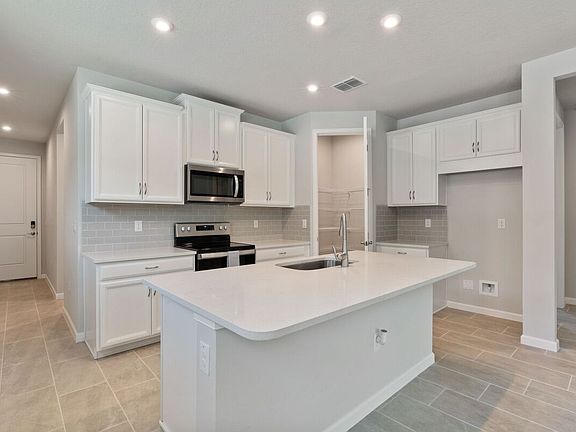 2nd image of 3732 Maxwell Park Dr
