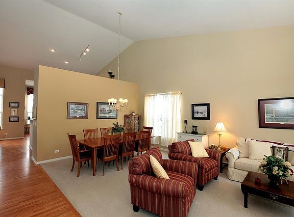 3rd image of 18754 W Westwood Pl