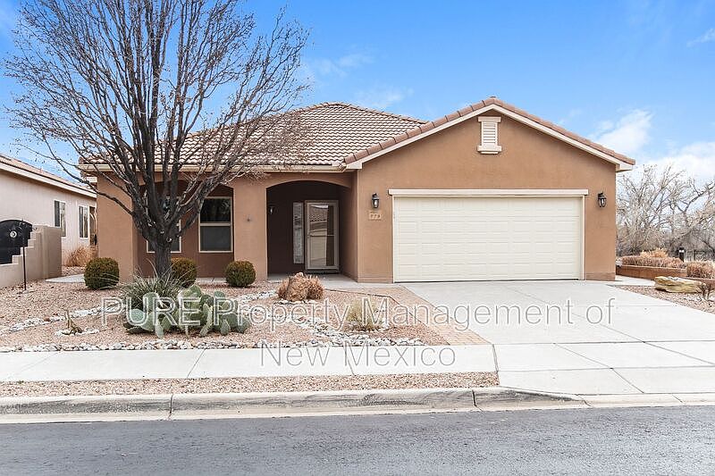 1st image of 978 Prairie Zinnia Dr