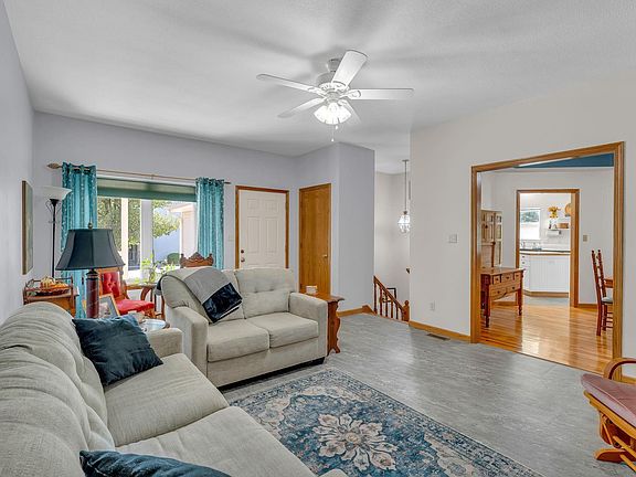 4th image of 3101 SW Wanamaker Dr APT 54