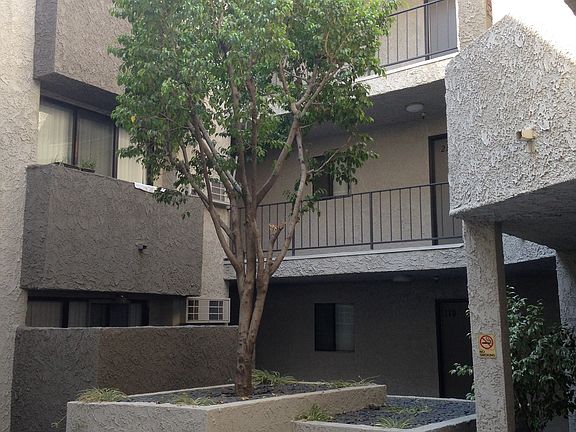 4th image of 6835 Laurel Canyon Blvd #1B-1Ba-600Sqft