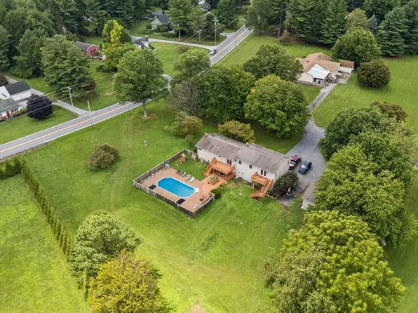 3275 Sykesville Rd, Westminster, MD 21157