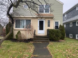 87 Victoria Blvd #2, Kenmore, NY 14217
