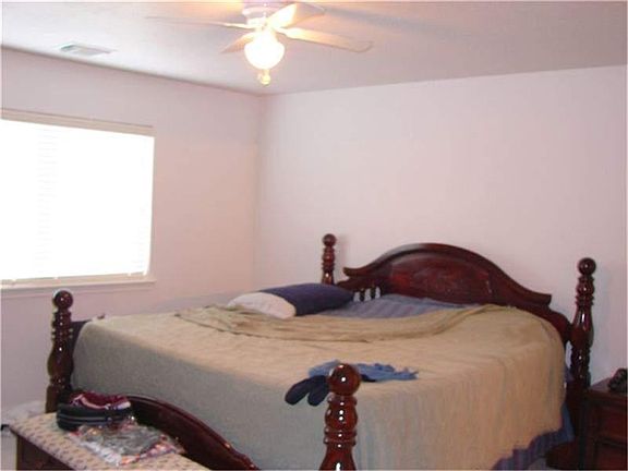 3rd image of 4938 Callery Creek Dr