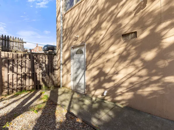 381 Communipaw Avenue image 19 of 23