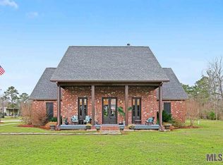 8795 Lemon Rd, Slaughter, LA 70777