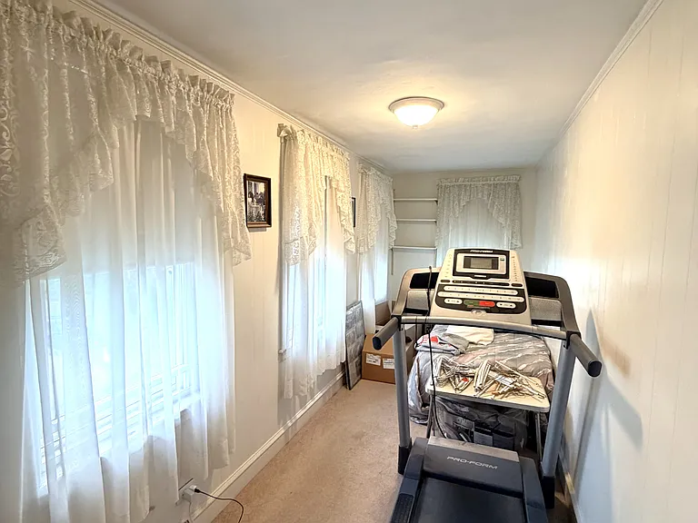 85-87 Edwards St #2 — Photo 15