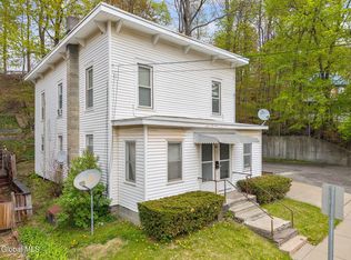39 Fair St, Oneonta, NY 13820