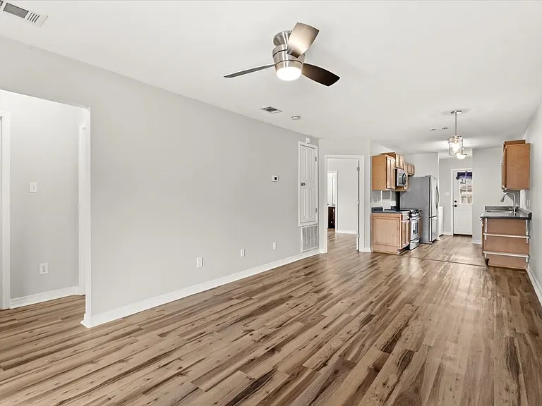 5467 Quail Creek Cir — Photo 5