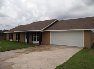 206 Louise Dr, Raceland, LA 70394