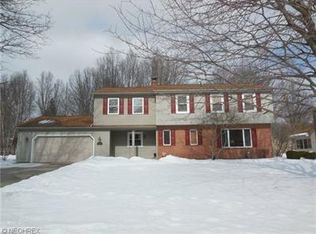 463 S Briarcliff Dr, Canfield, OH