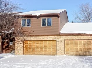 1520 34th St S, Fargo, ND 58103