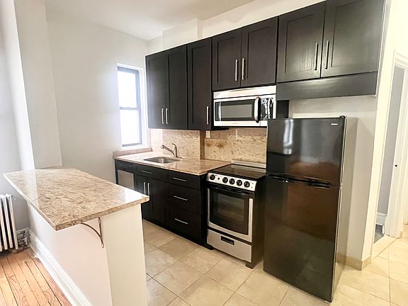 4th image of 448 Central Park W APT 7E