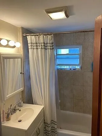 42-44 Whitman St #1