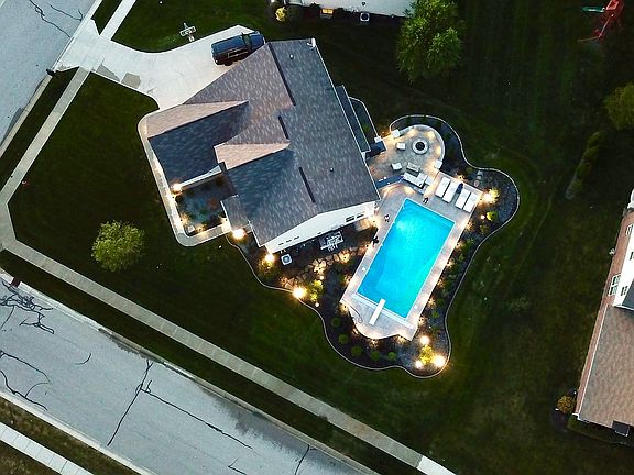 3rd image of 5426 Chaparral Ct