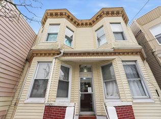 509 Monastery Pl, Union City, NJ 07087