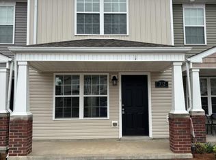 332 Sam Houston Cir, Clarksville, TN 37040