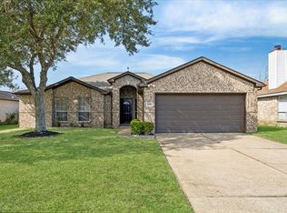 3206 Deer Trail Dr, Alvin, TX 77511