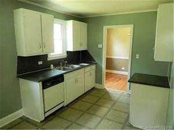 3rd image of 1208 Craig Ave