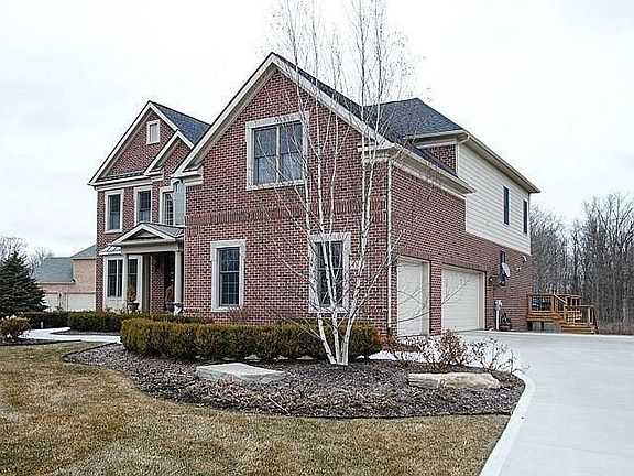 3rd image of 4315 Clearview Ln
