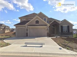 9806 W 152nd Ter, Overland Park, KS 66221