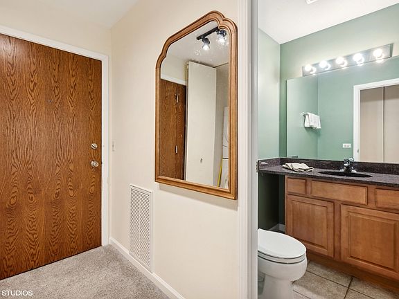 4th image of 6000 Oakwood Dr APT 3B