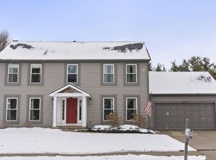 5228 Longrifle Rd, Westerville, OH 43081