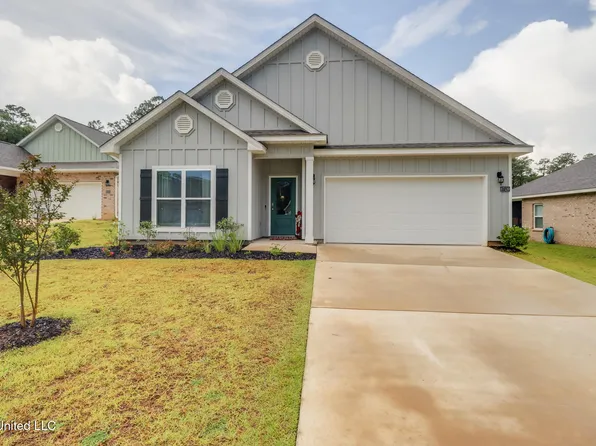 87139 Highpoint Dr, Diamondhead, MS 39525