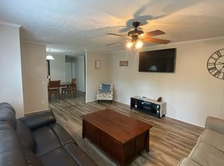 1116 Pickett Rd, Jacksonville, NC 28540