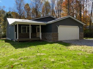 22118 Danville Amity Rd, Howard, OH 43028