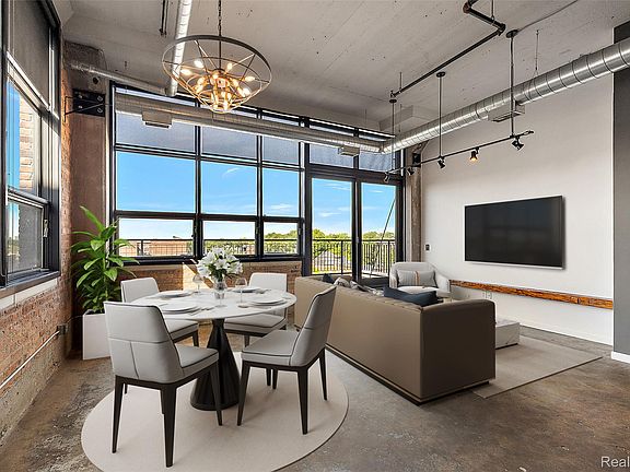 5th image of 444 W Willis St Unit 402