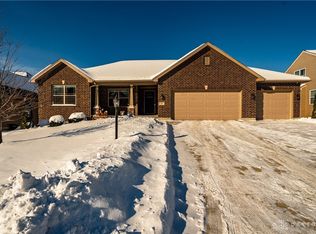 29 Louise Dr, Springboro, OH 45066