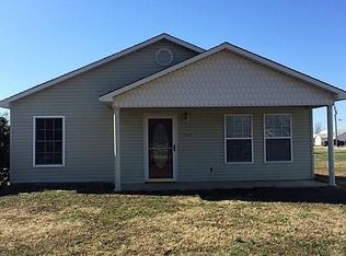 1104 Rector Rd, Paragould, AR 72450