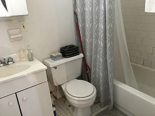 Rented by Village Living Realty | media 3