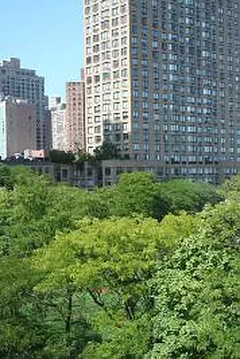 Sold by Corcoran | media 14