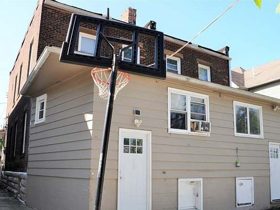 4th image of 3908 Woburn Ave