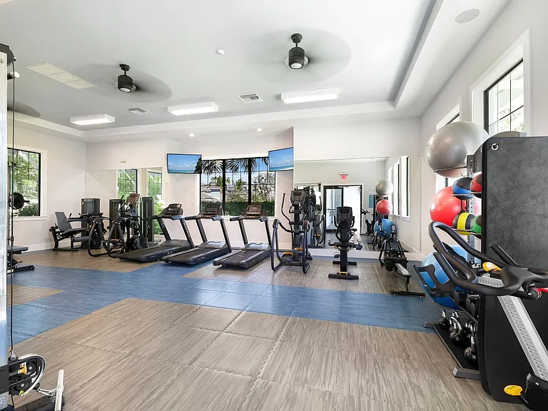 2658 Seychelles Cir #2504 — Photo 6