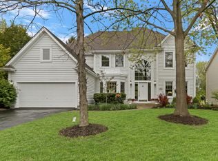 7452 Bittersweet Dr, Gurnee, IL 60031