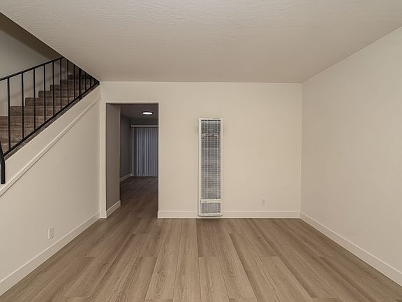 5th image of 1260 Cortez Dr APT 4