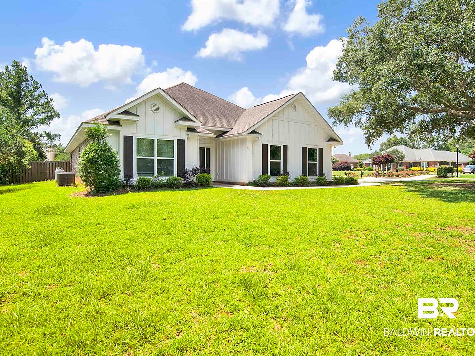 1st image of 16496 Gaineswood Dr N