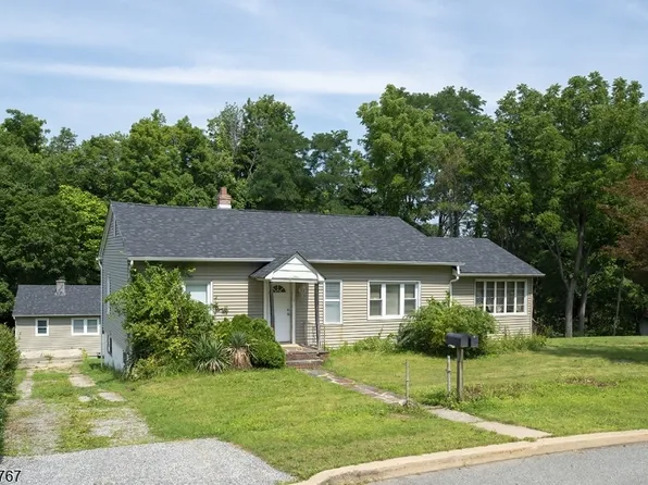 91 Sterling St, Franklin Boro, NJ 07416