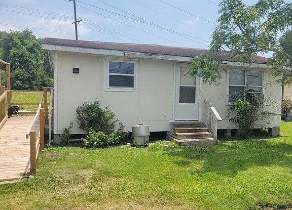 5th image of 206 Robertson St