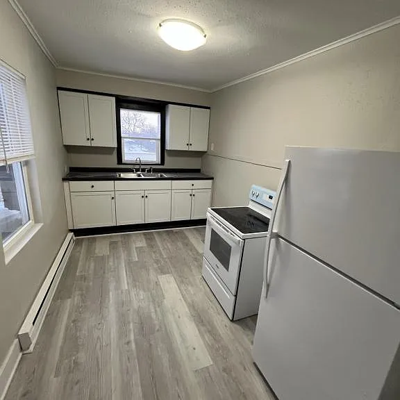 2600 Cottage Grove Ave #6 — Photo 4