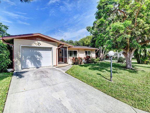 2nd image of 14425 Amapola Way