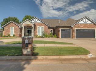 11501 Way Cross Rd, Oklahoma City, OK 73162