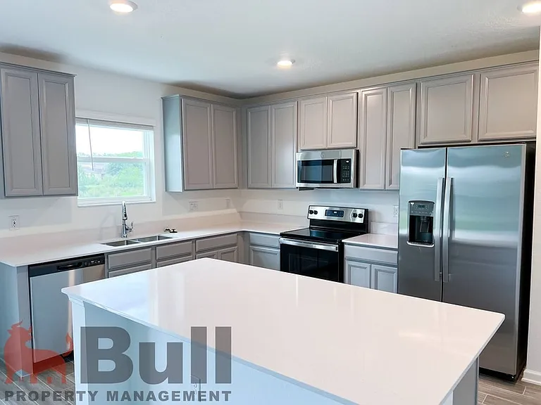 5030 Four Strand Ct — Photo 7
