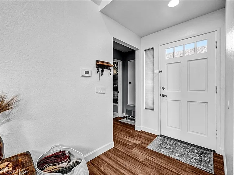 21702 Alderbrook — Photo 3