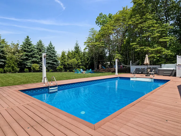 51105 Main Dr — Photo 32