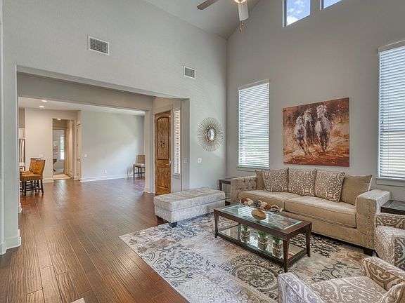 5th image of 116 Tuscan Drive