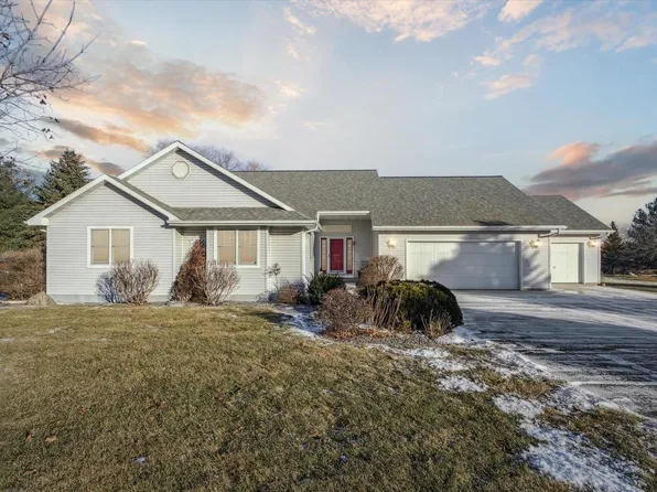 7538 North Morning Meadow Lane, Evansville, WI 53536